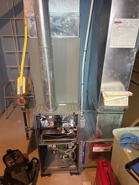 Completed service in ambler, pa 19002 on a bradford white water heater and lennox heating system. Performed maintenance checks and confirmed both units are operating safely and efficiently for the homeowner.