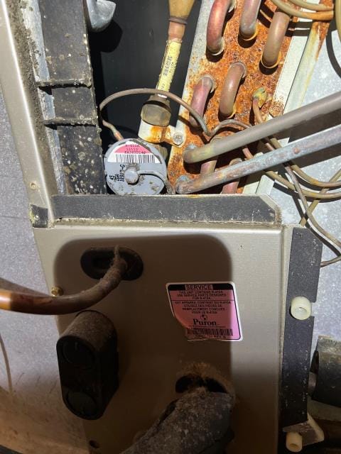 Responded to a no-cool call in southampton, pa 18966. Customer’s 12-year-old carrier system had an indoor unit working, but the outdoor condenser would not run. Diagnostic found the compressor shorted to ground. Discussed repair vs. Replacement options moving forward.
