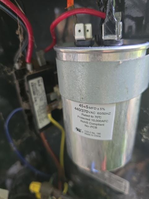 Provided ac service in southampton, pa 18966. Installed dual secondary voltage control to improve efficiency and prevent future compressor issues. Another neighbor ready for the hot summer days.