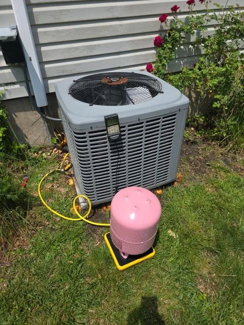 Performed an ac service for a cooling performance issue in king of prussia, pa 19406, where the new customer reported weak airflow and reduced cooling from their 10-year-old ac system. Diagnosed low refrigerant levels and electrical concerns—recharged the r-410a system and restored safe operation. It is recommended to add an internal leak sealer and ceiling saver in the near future to prevent future issues.