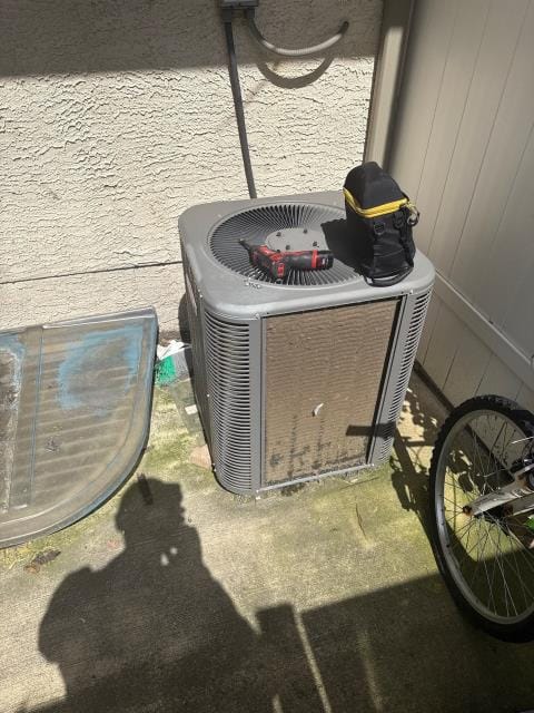 Responded to a no-cooling call for a homeowner. The air conditioning system wasn’t producing airflow, and we found ice forming on one of the refrigerant lines with water dripping from the unit in the closet. The system has been secured and scheduled for full repair to restore proper cooling throughout the home.