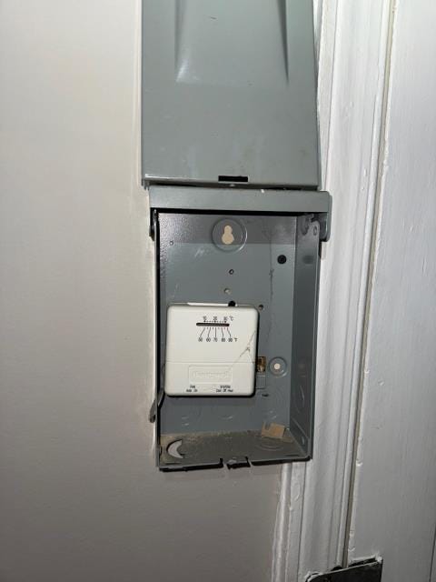 We serviced a heating system at a rental property. After a full diagnostic, we cleaned the pressure switch, replaced the air filter, and cleared the flame rectification device. Thorough testing confirmed full operation, restoring the second-floor heating.