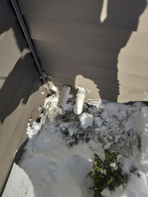 Inspected the lennox gas furnace, checked its operation sequence, cleaned the pipes, serviced the condensate line, and cleaned the flame system. After testing, the furnace restored safe heating while the secondary system provided partial warmth.