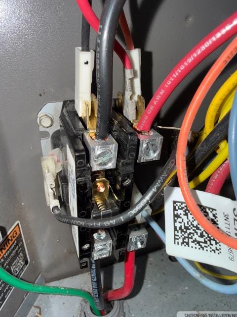 Performed a heating and cooling tune-up for a new customer. Replaced the primary voltage control on their lennox ac condenser, charged the system with r-410a refrigerant, and verified proper operation. Another neighbor’s system is tuned and running efficiently for the season.