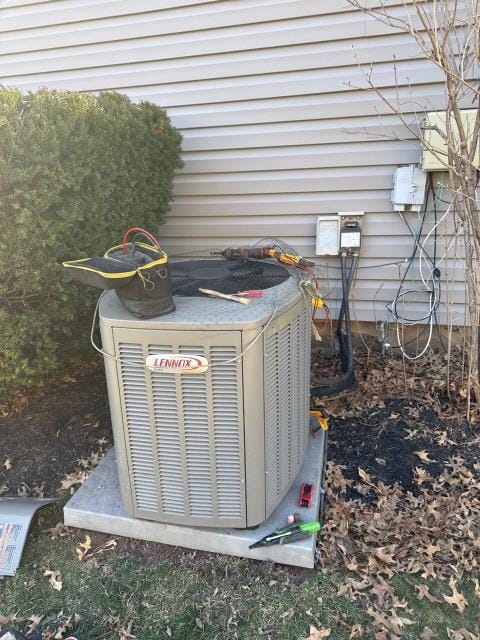 Performed a heating and cooling tune-up for a new customer. Replaced the primary voltage control on their lennox ac condenser, charged the system with r-410a refrigerant, and verified proper operation. Another neighbor’s system is tuned and running efficiently for the season.