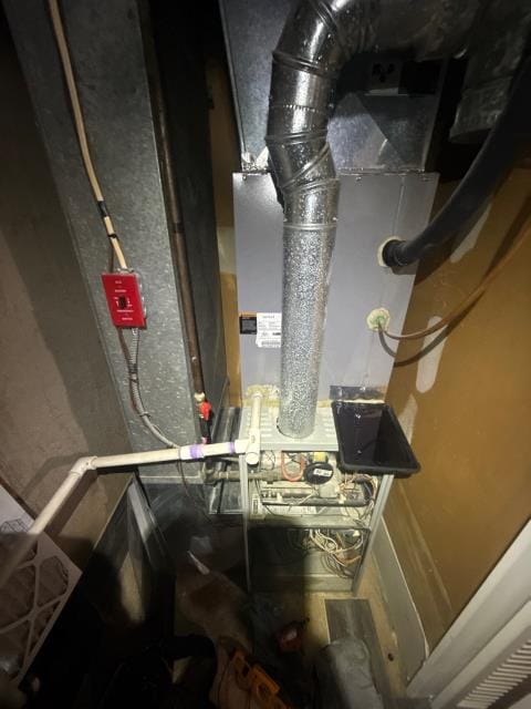 Diagnosed and fixed a 10-year-old ac system. Installed a leak sealer, motor start assist, and dual secondary voltage control. Recharged r-410a. Now cooling efficiently.